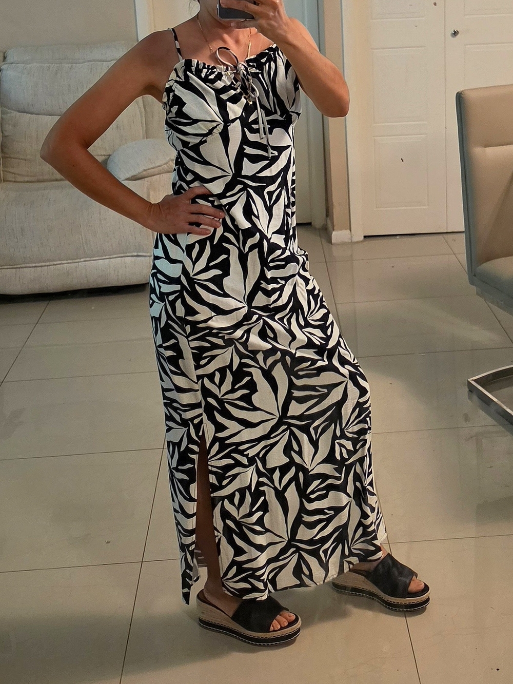 Black & White Leaf Print Maxi Dress - Women's